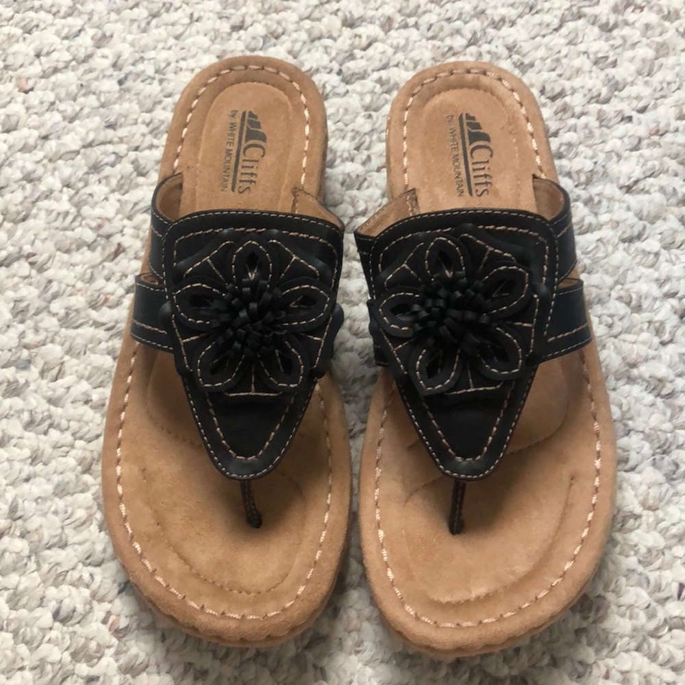 Cliffs women’s sandals